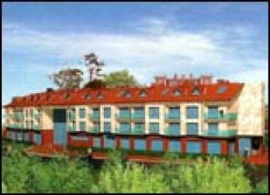 Apartamentos Mar Rovacias Comillas Exterior photo