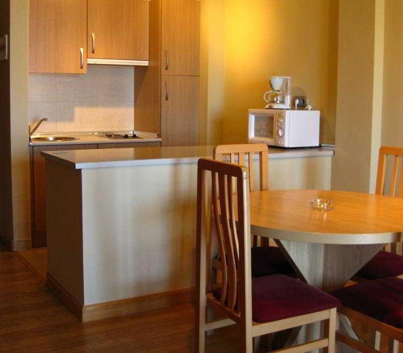 Apartamentos Mar Rovacias Comillas Room photo